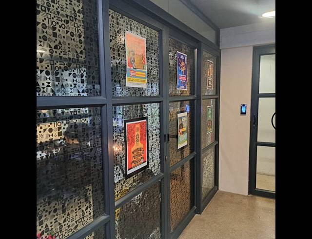 BUSINESS PROPERTY TO RENT IN SOUTH END